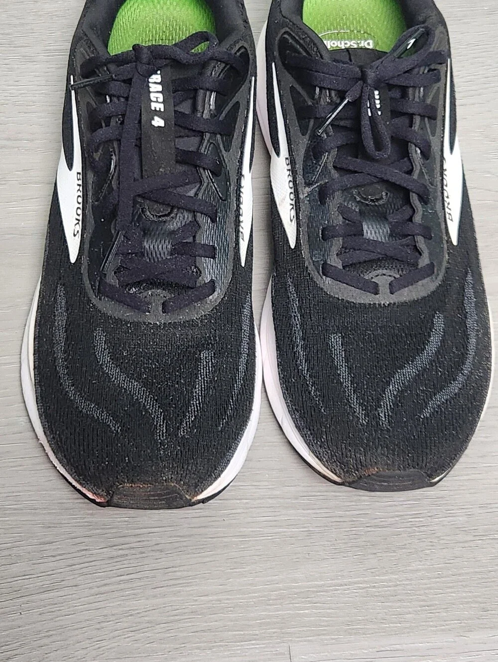 Brooks Trace 4 Neutral Cushion Men's 10 Black Trainer Running Shoe Sneakers